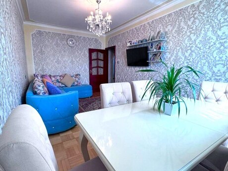 Yeni Günəşlidə 3 otaqlı köhnə tikili mənzil satılır, 70 m², 165 000 AZN, şəkil 4 / 12