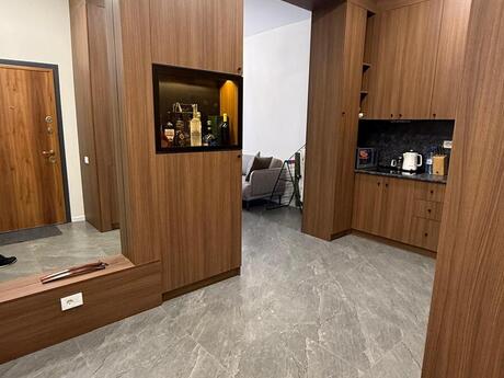 2-room apartment for rent, 63 m², Ağ şəhər: 2 000 ₼/mo 3