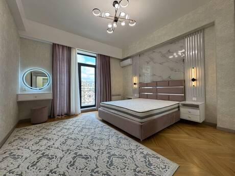 3-room apartment, 176 m², Renessans Residence: 750 000 ₼ 4