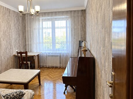 4-комнатная квартира, 100 м², Əhmədli: 240 000 ₼ 4