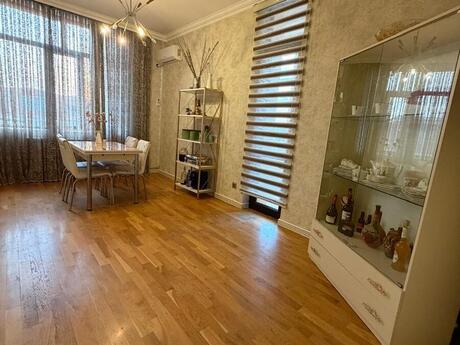 Elan №6491306 - Bakı, Nəsimi r., 3 otaqlı, 175 m², 19/19 mərtəbə
