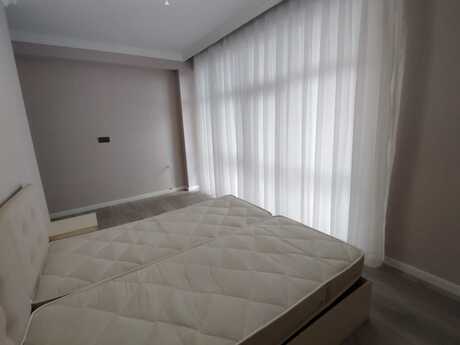 Kirayə 4 otaqlı mənzil, 150 m², 28 May: 1 500 ₼/ay 2