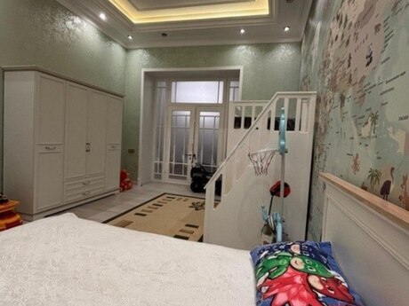 3 otaqlı mənzil, 120 m², 28 May: 470 000 ₼ 4
