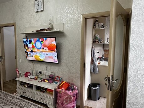 Продаётся 2-комнатная квартира в старом фонде, Memar Əcəmi, 52 м², 144 500 AZN, фото 5 / 12
