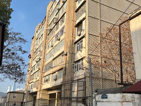 3 otaq · 105 m²