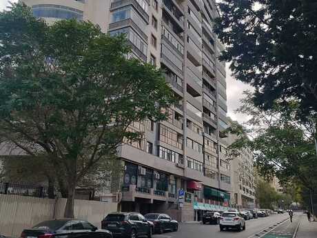 Объявление №6471782 - Баку, м. Элмляр Академиясы, 6-комн., 270 м²