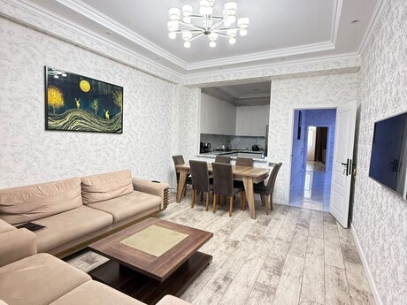 Elan №6491467 - Bakı, Əhmədli m., 2 otaqlı, 82 m², 14/16 mərtəbə
