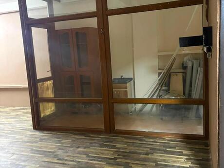 Elan №6491485 - Bakı, Şah İsmayıl Xətai m., 1 otaqlı, 120 m²