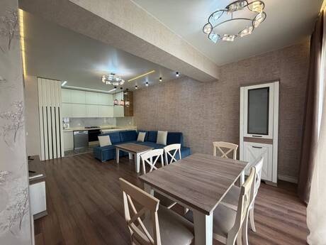 Elan №6491500 - Bakı, Şah İsmayıl Xətai m., 3 otaqlı, 120 m², 11/18 mərtəbə
