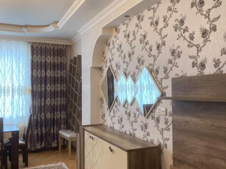 Kirayə 3 otaqlı mənzil, 80 m², Şah İsmayıl Xətai: 1 000 ₼/ay 4