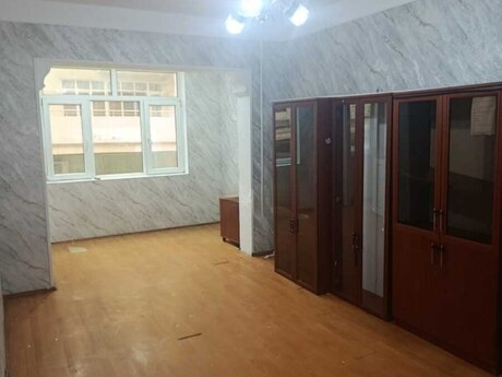 3 Qara Qarayev