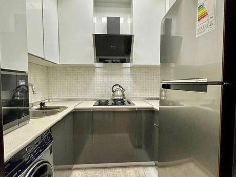 Продаётся 2-комнатная квартира в старом фонде, Memar Əcəmi, 52 м², 113 000 AZN, фото 4 / 8