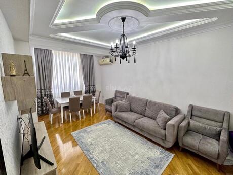 Elan №6491594 - Bakı, Memar Əcəmi m., 2 otaqlı, 52 m², 2/5 mərtəbə