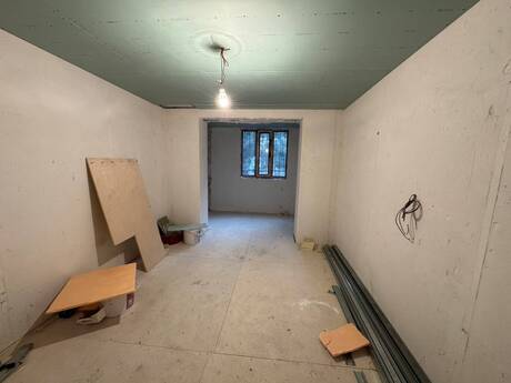 Elan №6491651 - Bakı, İnşaatçılar m., 3 otaqlı, 80 m², 2/5 mərtəbə