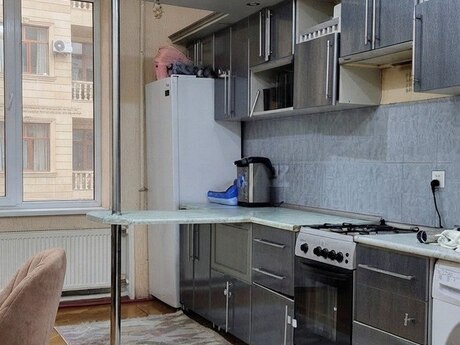 Kirayə 2 otaqlı mənzil, 110 m², Gənclik: 800 ₼/ay 3