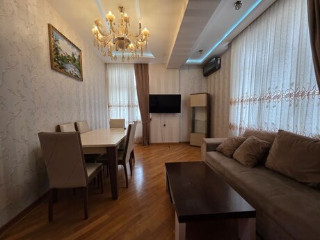 Elan №6491681 - Bakı, İnşaatçılar m., 4 otaqlı, 130 m², 3/18 mərtəbə