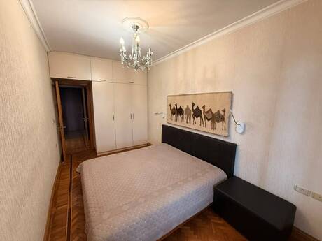 2-room apartment, 48 m², Nərimanov: 220 000 ₼ 2
