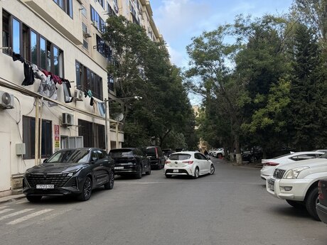 Kirayə 3 otaqlı mənzil, 90 m², Azadlıq Prospekti: 750 ₼/ay 3