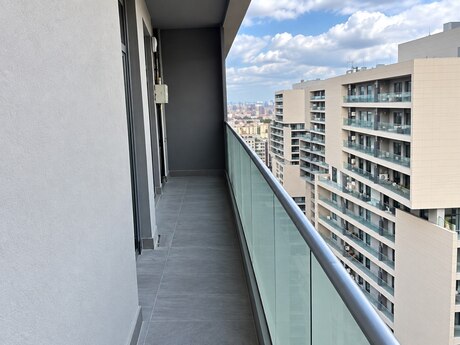 3 otaq · 104 m²