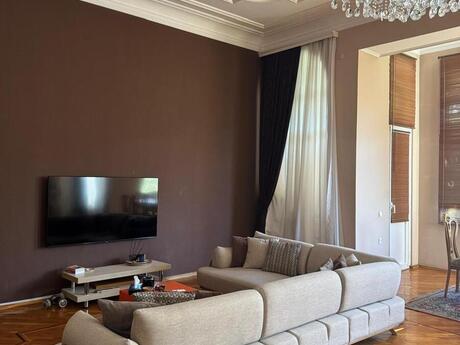 4-room apartment, 210 m², Bayıl: 590 000 ₼ 3