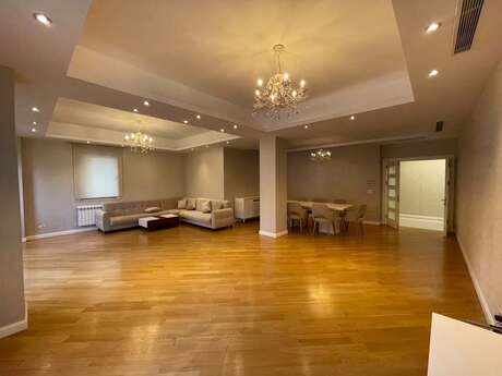 Kirayə 5 otaqlı mənzil, 300 m², Gənclik: 5 000 ₼/ay 3