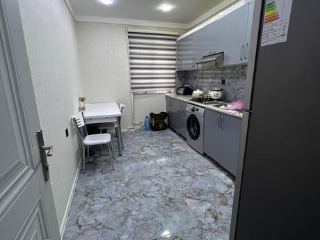 Аренда: 2-комнатная квартира, 80 м², 8 Noyabr: 700 ₼/мес 4