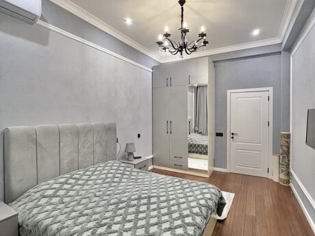 28 Mayda 2 otaqlı yeni tikili mənzil satılır, 68 m², 270 000 AZN, şəkil 5 / 11