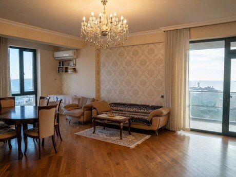 Продаётся 4-комнатная квартира в новостройке, Həzi Aslanov, 146 м², 348 000 AZN, фото 4 / 11