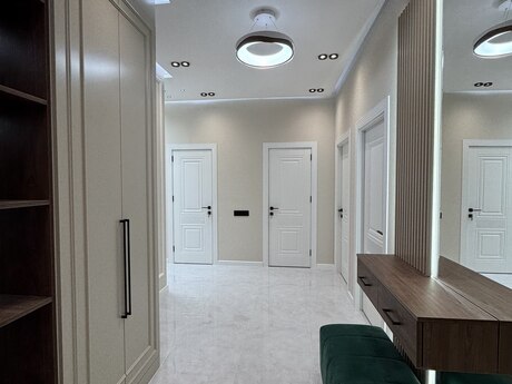 Turkuaz kompleksində 3 otaqlı yeni tikili mənzil satılır, 90 m², 289 000 AZN, şəkil 3 / 7