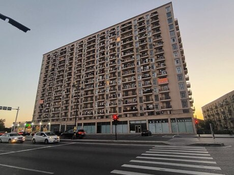 Объявление №6492080 - Баку, м. Ази Асланов, 3-комн., 85 м², 3/16 этаж