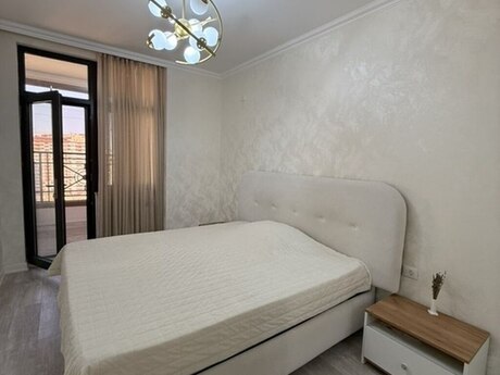 Zümrüd Residence kompleksində 2 otaqlı yeni tikili mənzil kirayə verilir, 70 m², 1 150 AZN/ay, şəkil 4 / 12