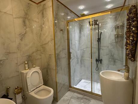 Kirayə 2 otaqlı mənzil, 110 m², Nizami: 1 300 ₼/ay 3