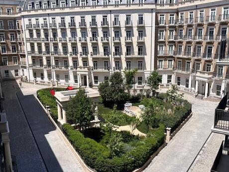 4-room apartment, 147 m², Knightsbridge Residence White City: 438 000 ₼ 2
