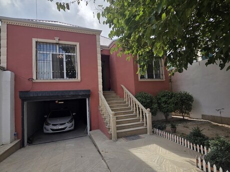 4 otaqlı həyət evi, 130 m², Binə: 165 000 ₼ 2
