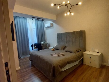 Elan №6492356 - Bakı, İnşaatçılar m., 3 otaqlı, 117 m², 15/19 mərtəbə