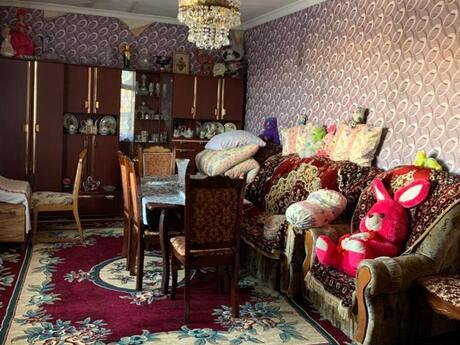 Сдаётся 3-комнатный дом, Memar Əcəmi, 85 м², 350 AZN/мес, фото 2 / 9