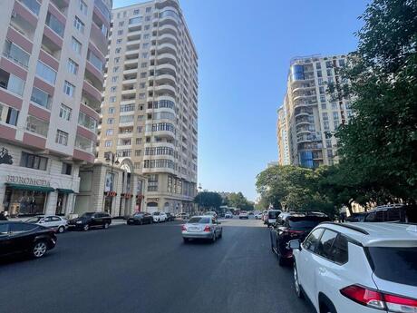 4-room apartment, 191 m², Elmlər Akademiyası: 550 000 ₼ 2