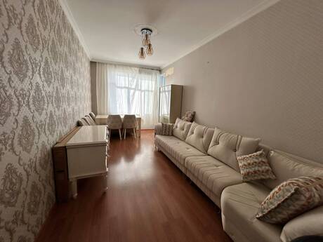 Elan №6492398 - Bakı, Qara Qarayev m., 2 otaqlı, 60 m², 13/16 mərtəbə