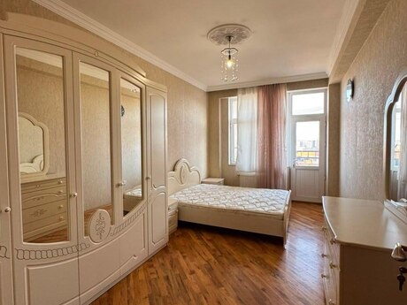 Объявление №6492414 - Баку, м. Иншаатчылар, 3-комн., 115 м², 14/17 этаж