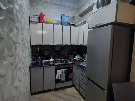 Аренда: 2-комнатная квартира, 45 м², 8 Noyabr: 820 ₼/мес 3