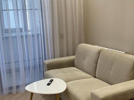 2-room apartment for rent, 75 m², Şah İsmayıl Xətai: 1 300 ₼/mo 2