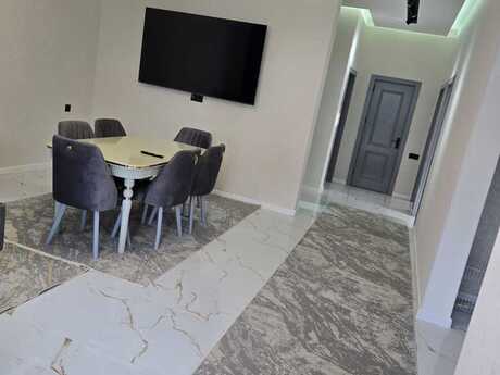 Mərdəkanda 3 otaqlı həyət evi kirayə verilir, 100 m², 150 AZN/ay, şəkil 4 / 12