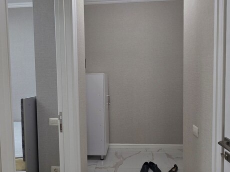 3-room apartment for rent, 78 m², Yasamal: 700 ₼/mo 3