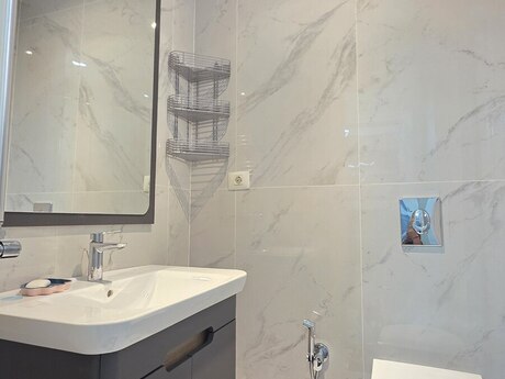 3-room apartment for rent, 78 m², Yasamal: 700 ₼/mo 4