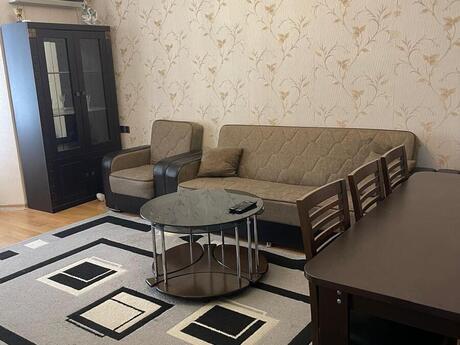 Аренда: 2-комнатная квартира, 75 м², Həzi Aslanov: 650 ₼/мес 3