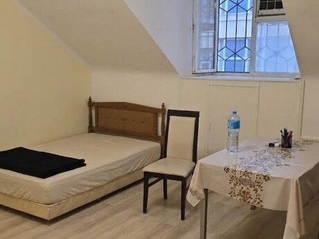 Kirayə 1 otaqlı mənzil, 45 m², 28 May: 650 ₼/ay 2
