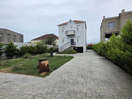 Объявление №6492645 - Баку, пос. Sea Breeze, 4-комн., 130 м²