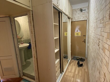 Продаётся 2-комнатная квартира в старом фонде, Əhmədli, 47 м², 155 000 AZN, фото 4 / 5