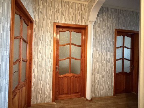 3-room apartment, 90 m², Bakıxanov: 175 000 ₼ 5