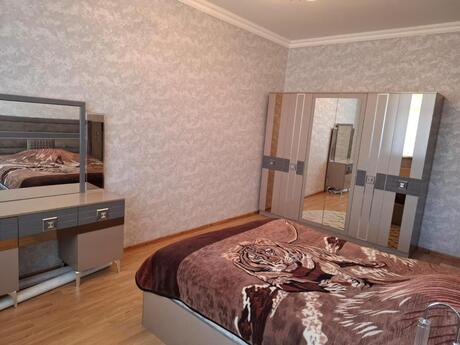 Kirayə 3 otaqlı mənzil, 130 m², Bayıl: 800 ₼/ay 3